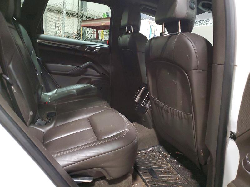 Продажа на аукционе авто 2015 Porsche Cayenne, vin: WP1AF2A28FLA36071, номер лота: 95636385