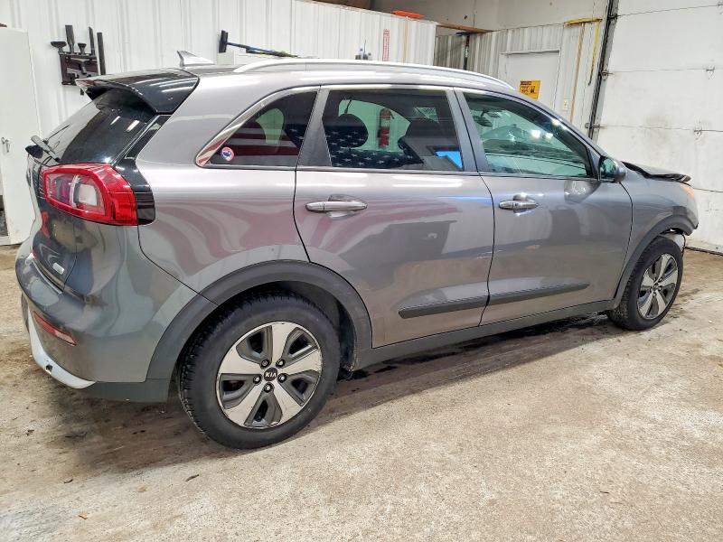 98836305 :رقم المزاد ، KNDCB3LC4H5053913 vin ، 2017 Kia Niro مزاد بيع