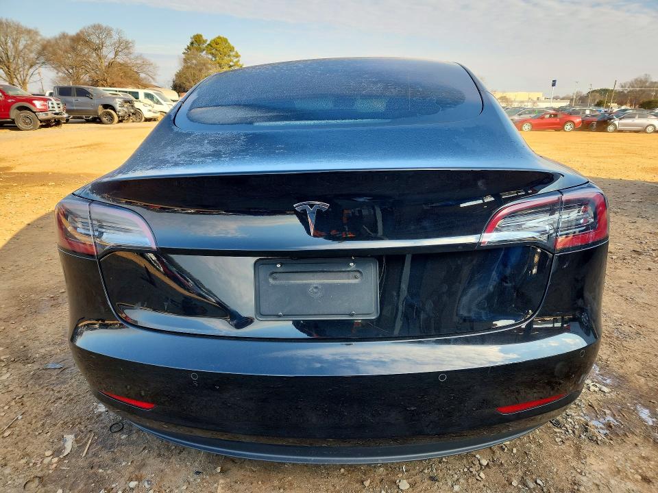 Продажа на аукционе авто 2022 Tesla Model 3, vin: 5YJ3E1EA5NF169526, номер лота: 75204305