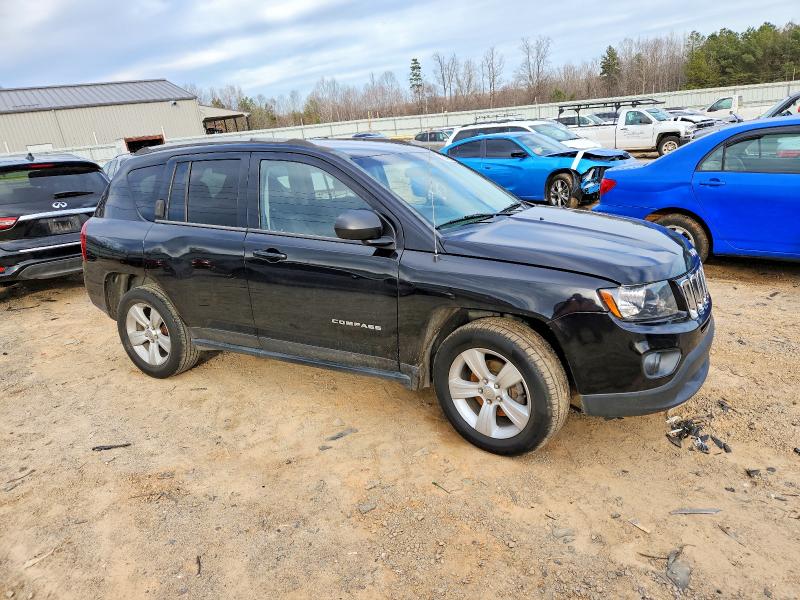 2015 Jeep Compass მანქანა იყიდება აუქციონზე, vin: 1C4NJCBBXFD297122, აუქციონის ნომერი: 72647555