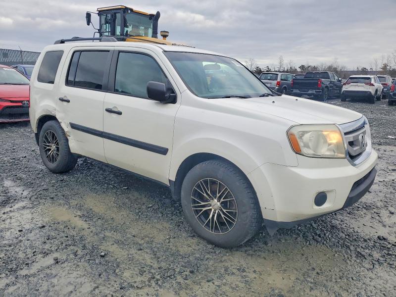 Auction sale of the 2011 Honda Pilot Lx, vin: 5FNYF4H21BB505323, lot number: 73028335