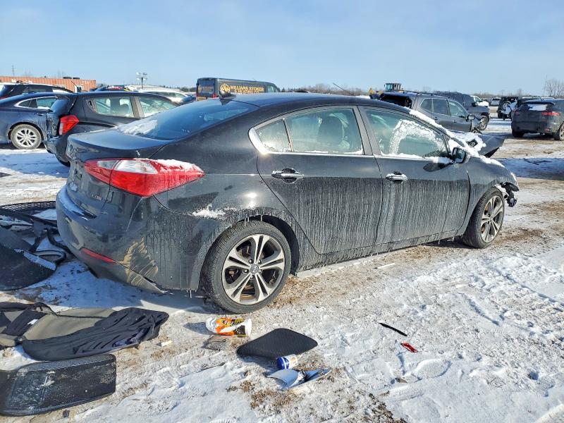 2015 Kia Forte მანქანა იყიდება აუქციონზე, vin: KNAFX4A81F5356998, აუქციონის ნომერი: 45862416