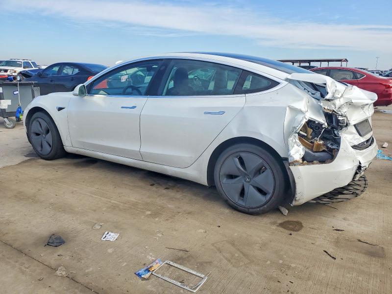 74960045 :رقم المزاد ، 5YJ3E1EA1KF401681 vin ، 2019 Tesla Model 3 مزاد بيع