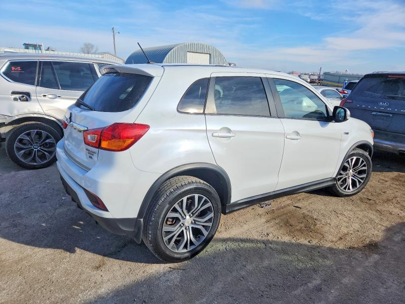 Продаж на аукціоні авто 2018 Mitsubishi Outlander Sport, vin: JA4AP3AU1JZ003449, номер лоту: 99113205