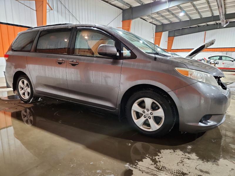 Продаж на аукціоні авто 2014 Toyota Sienna, vin: 5TDKK3DC2ES462881, номер лоту: 74389515