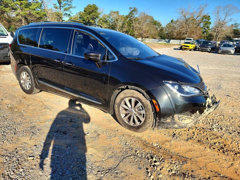 2018 Chrysler Pacifica მანქანა იყიდება აუქციონზე, vin: 2C4RC1EG2JR293448, აუქციონის ნომერი: 73263005