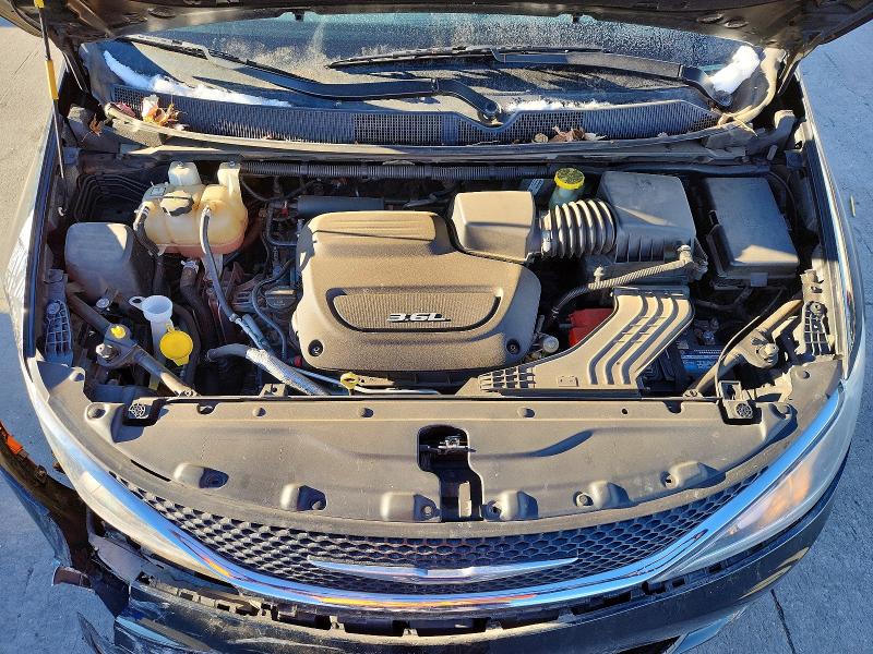 97680925 :رقم المزاد ، 2C4RC1EG2HR634633 vin ، 2017 Chrysler Pacifica مزاد بيع