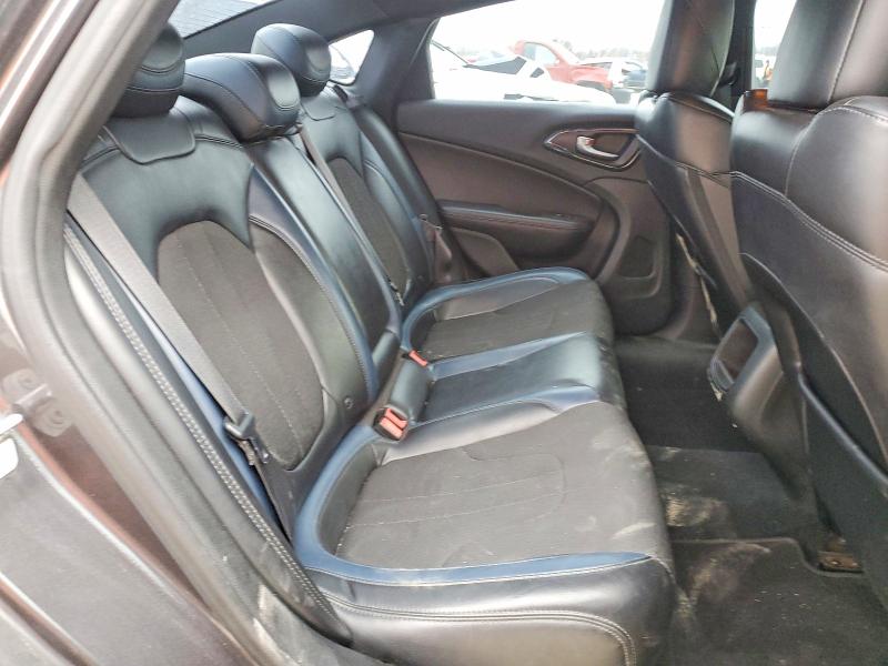 Продажа на аукционе авто 2015 Chrysler 200, vin: 1C3CCCBB1FN614625, номер лота: 99720185