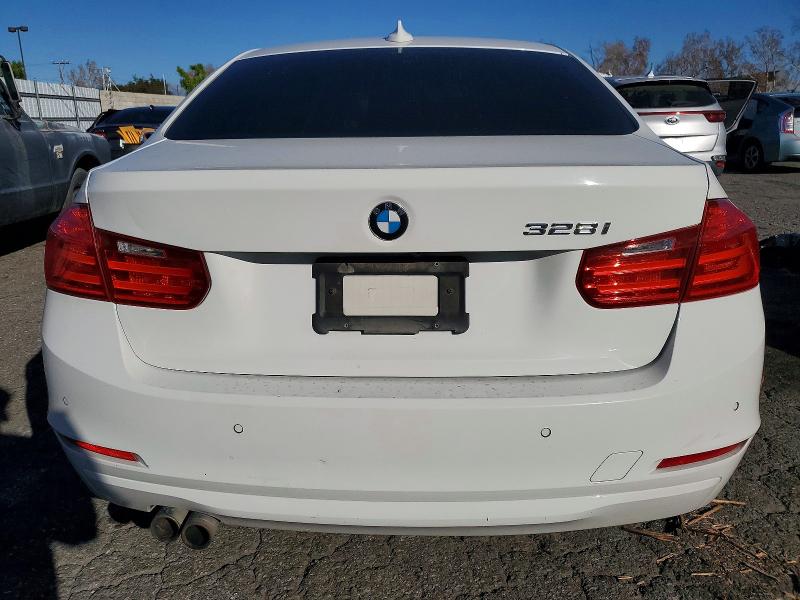 2015 Bmw 328 I Sule მანქანა იყიდება აუქციონზე, vin: WBA3C1C53FP854012, აუქციონის ნომერი: 75099105