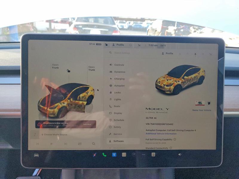 72269555 :رقم المزاد ، 7SAYGDED5RF120492 vin ، 2024 Tesla Model Y مزاد بيع