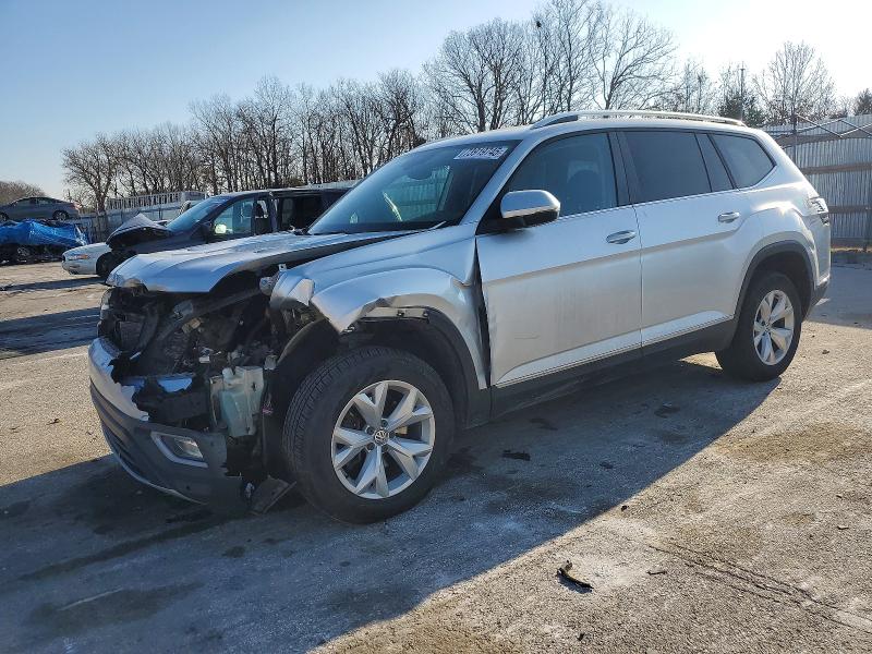 73919745 :رقم المزاد ، 1V2ER2CAXJC521866 vin ، 2018 Volkswagen Atlas مزاد بيع