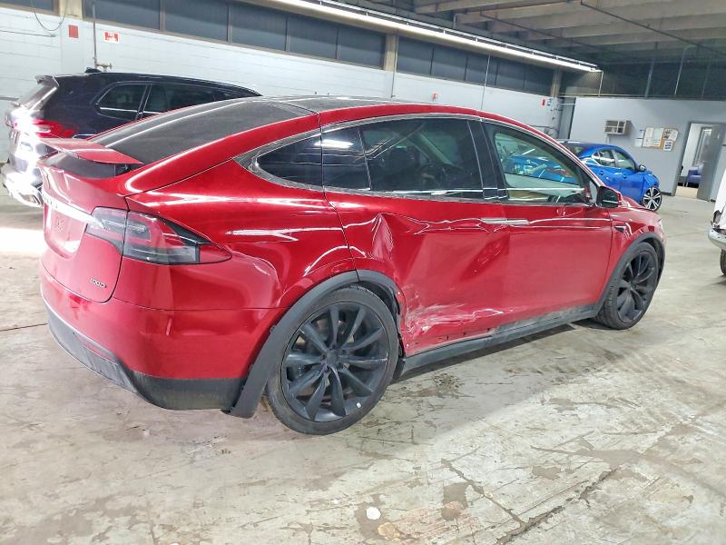 Продажа на аукционе авто 2018 Tesla Model X, vin: 5YJXCDE25JF143682, номер лота: 98389875
