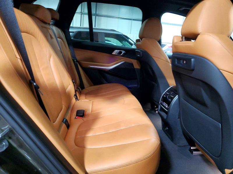 97641845 :رقم المزاد ، 5UXCR6C04N9M69305 vin ، 2022 Bmw X5 مزاد بيع