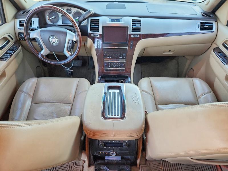 98465435 :رقم المزاد ، 1GYS4JEF8ER213405 vin ، 2014 Cadillac Escalade E مزاد بيع