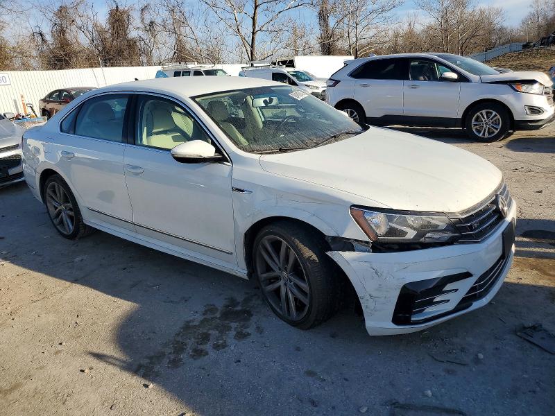 2017 Volkswagen Passat მანქანა იყიდება აუქციონზე, vin: 1VWDT7A34HC086284, აუქციონის ნომერი: 99463845