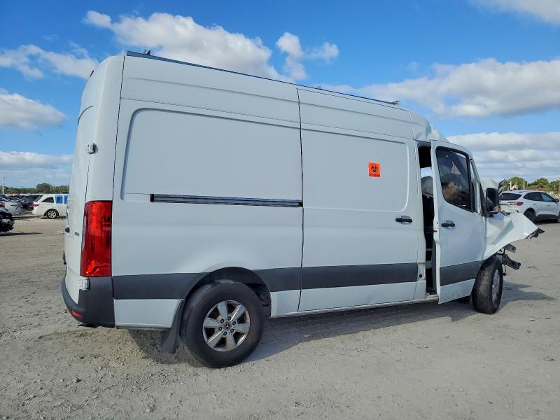 97715585 :رقم المزاد ، W1W70BGY8KT017415 vin ، 2019 Mercedes-benz Sprinter 1 مزاد بيع