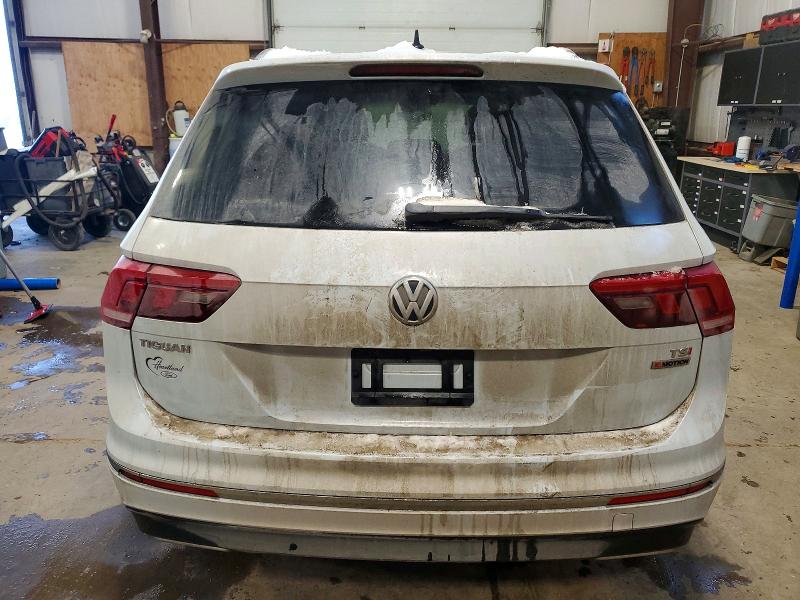 Продаж на аукціоні авто 2018 Volkswagen Tiguan, vin: 3VV4B7AX0JM217113, номер лоту: 98553455