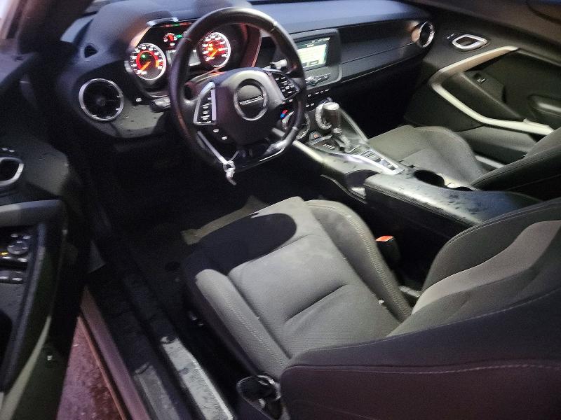Продаж на аукціоні авто 2018 Chevrolet Camaro, vin: 1G1FB3DX6J0135782, номер лоту: 99521735