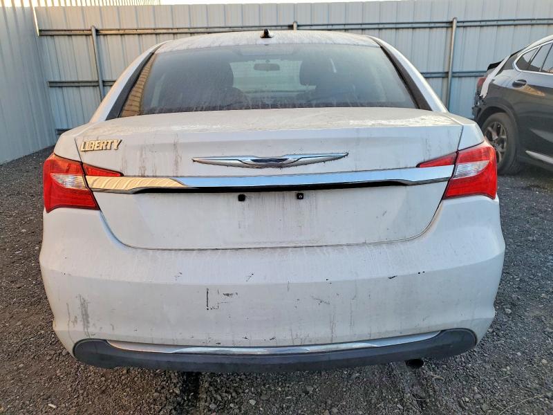 99085295 :رقم المزاد ، 1C3CCBAB5CN273219 vin ، 2012 Chrysler 200 مزاد بيع