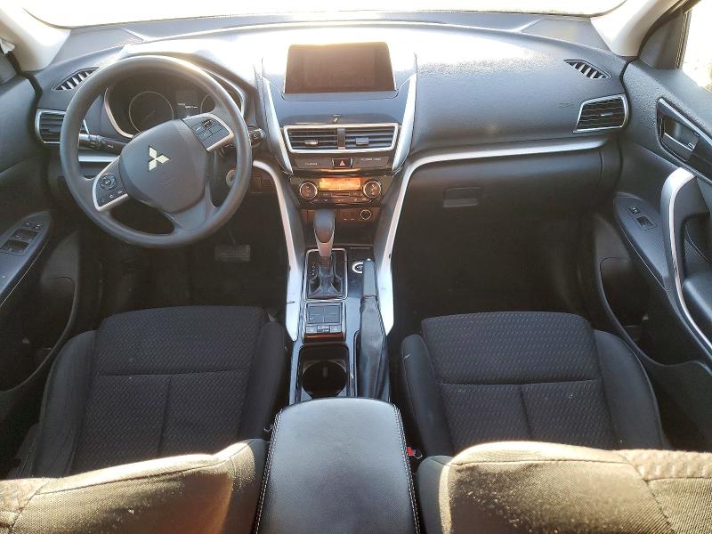 99568225 :رقم المزاد ، JA4AT4AA4JZ048750 vin ، 2018 Mitsubishi Eclipse Cross مزاد بيع