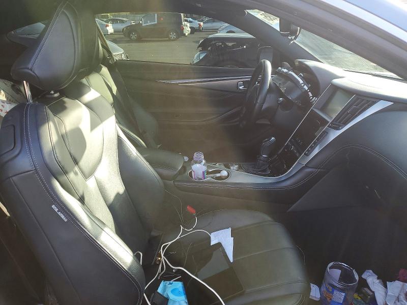 75441095 :رقم المزاد ، JN1EV7EL8JM390345 vin ، 2018 Infiniti Q60 مزاد بيع
