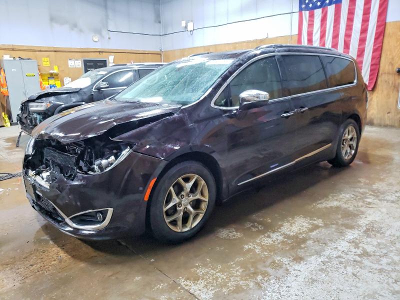 99835095 :رقم المزاد ، 2C4RC1GG9HR751817 vin ، 2017 Chrysler Pacifica مزاد بيع