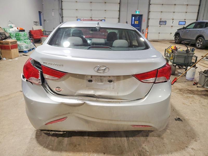 2013 Hyundai Elantra მანქანა იყიდება აუქციონზე, vin: 5NPDH4AE2DH237898, აუქციონის ნომერი: 73237325