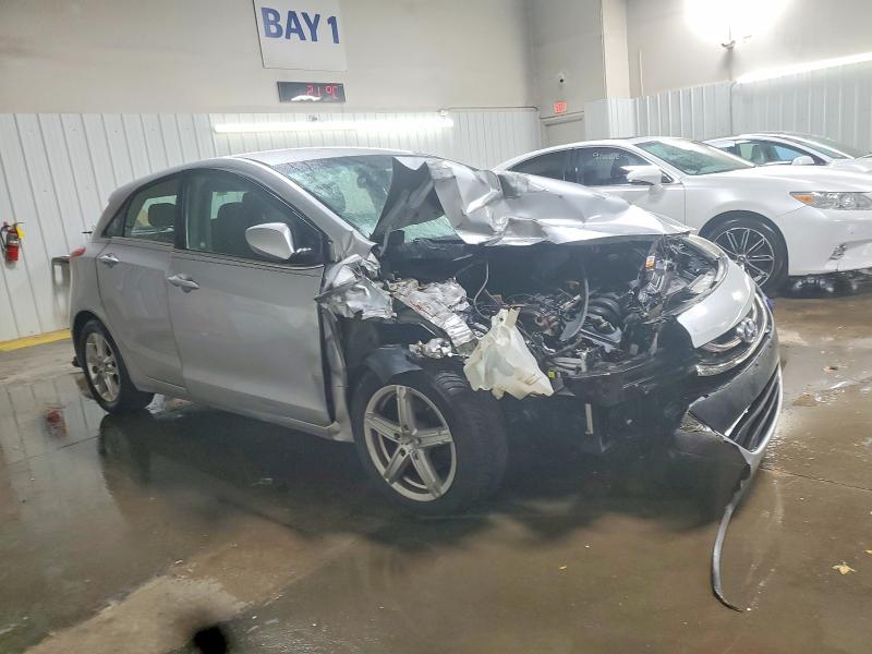 2013 Hyundai Elantra Gt მანქანა იყიდება აუქციონზე, vin: KMHD35LE9DU054257, აუქციონის ნომერი: 97860115