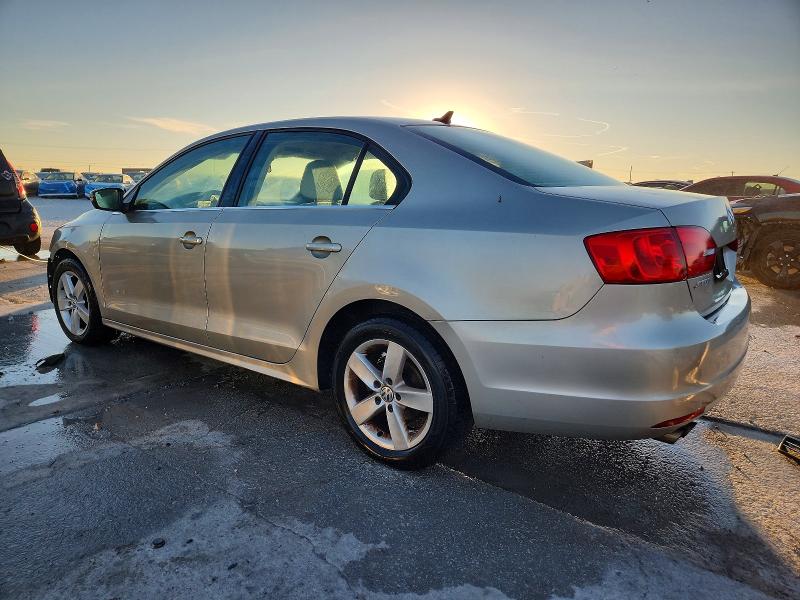 99131545 :رقم المزاد ، 3VWLL7AJ7DM248265 vin ، 2013 Volkswagen Jetta مزاد بيع
