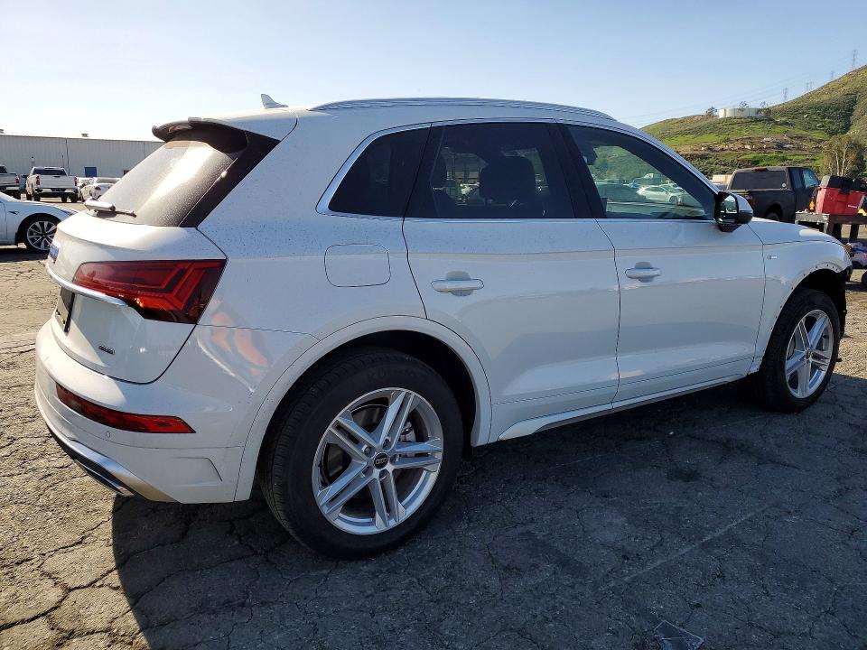 Продажа на аукционе авто 2025 Audi Q5 E, vin: WA1G2AFY9S2065779, номер лота: 74686865