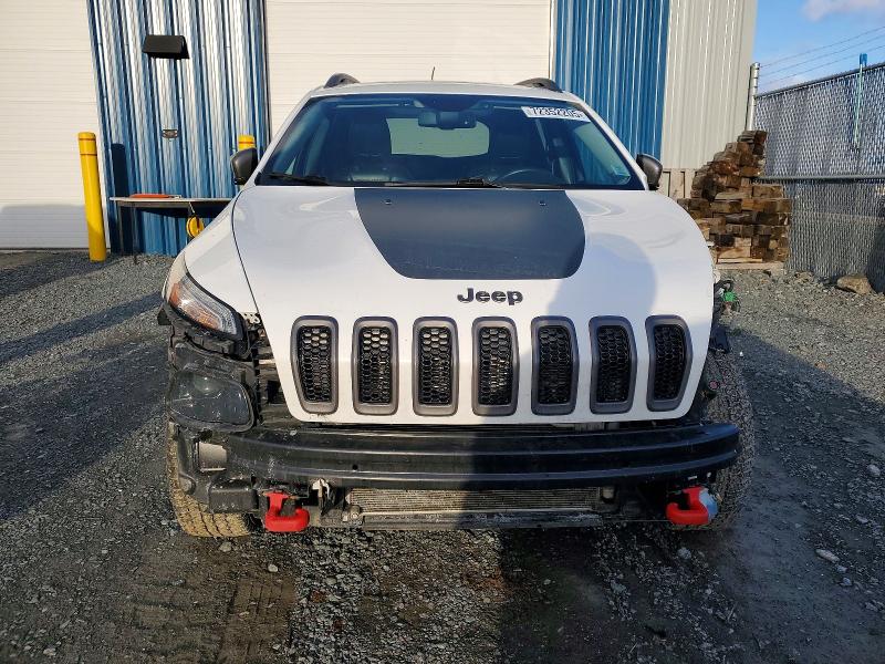 72352205 :رقم المزاد ، 1C4PJMBXXJD517474 vin ، 2018 Jeep Cherokee مزاد بيع