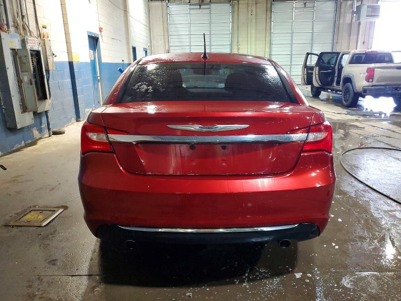 72918645 :رقم المزاد ، 1C3CCBCG8EN151983 vin ، 2014 Chrysler 200 مزاد بيع