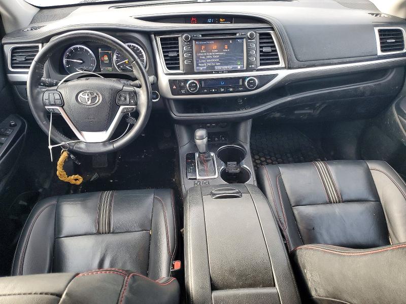 98756595 :رقم المزاد ، 5TDJZRFH7KS565406 vin ، 2019 Toyota Highlander مزاد بيع
