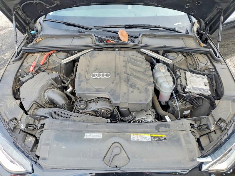 99566395 :رقم المزاد ، WAUABAF46MN003649 vin ، 2021 Audi A4 مزاد بيع
