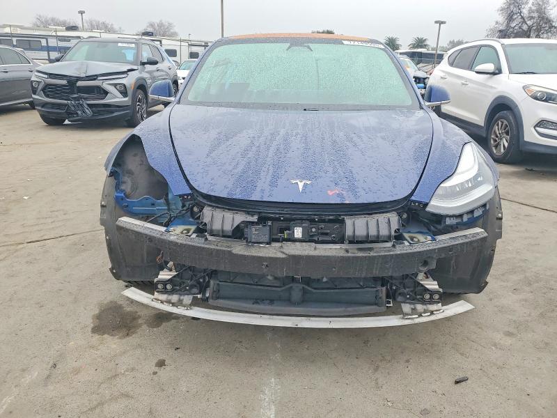 Auction sale of the 2018 Tesla Model 3, vin: 5YJ3E1EB4JF130283, lot number: 72149595