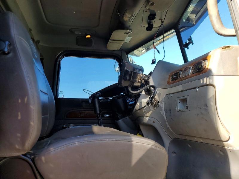 99945985 :رقم المزاد ، 1NPAL00X87N662651 vin ، 2007 Peterbilt 357 مزاد بيع