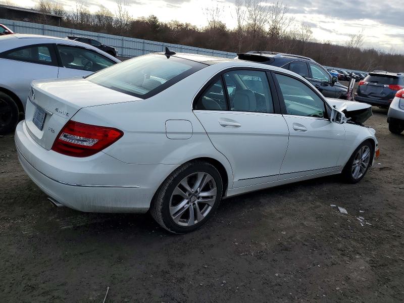 2012 Mercedes-benz C მანქანა იყიდება აუქციონზე, vin: WDDGF8BB3CR197262, აუქციონის ნომერი: 72763815