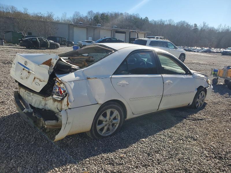 2005 Toyota Camry მანქანა იყიდება აუქციონზე, vin: 4T1BE32K95U411287, აუქციონის ნომერი: 48988976