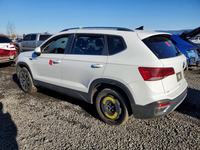 73667505 :رقم المزاد ، 3VVWX7B28NM043102 vin ، 2022 Volkswagen Taos Se مزاد بيع