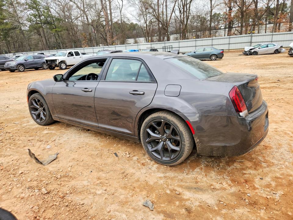 74325545 :رقم المزاد ، 2C3CCABGXPH679659 vin ، 2023 Chrysler 300 مزاد بيع