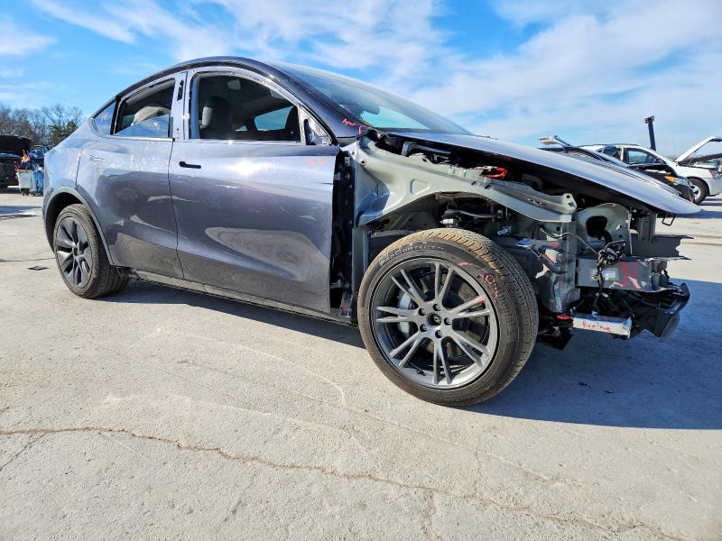 Продаж на аукціоні авто 2024 Tesla Model Y, vin: 7SAYGDEE3RA334077, номер лоту: 73035275