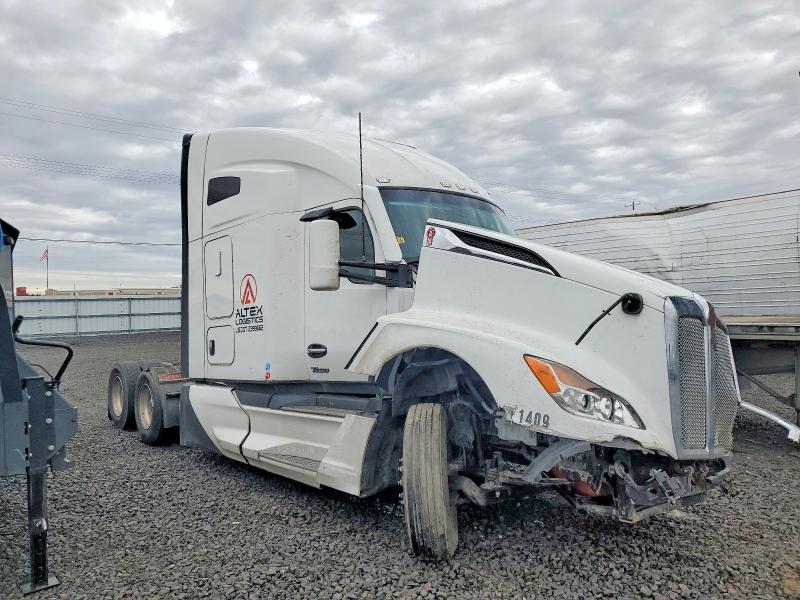 97631205 :رقم المزاد ، 1XKYD49X8SJ128308 vin ، 2025 Kenworth Construction مزاد بيع