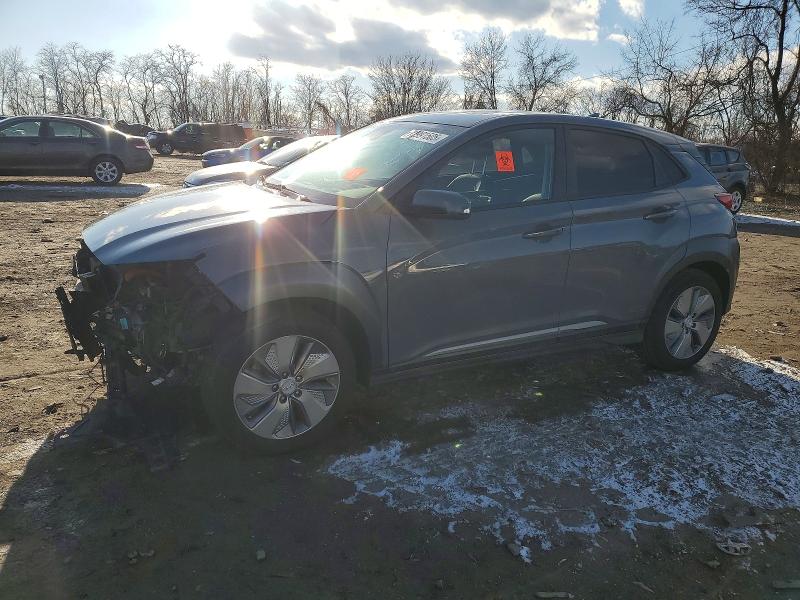 2021 Hyundai Kona მანქანა იყიდება აუქციონზე, vin: KM8K33AGXMU103367, აუქციონის ნომერი: 72991505