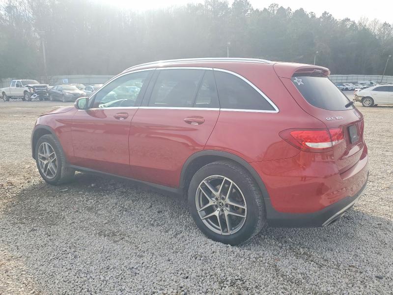 73646115 :رقم المزاد ، WDC0G4KBXHV012621 vin ، 2017 Mercedes-benz Glc مزاد بيع