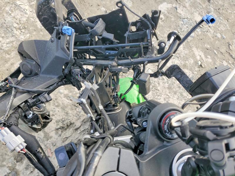 75151645 :رقم المزاد ، JKAZXBJ15SA000234 vin ، 2025 Kawasaki Zx1100 مزاد بيع