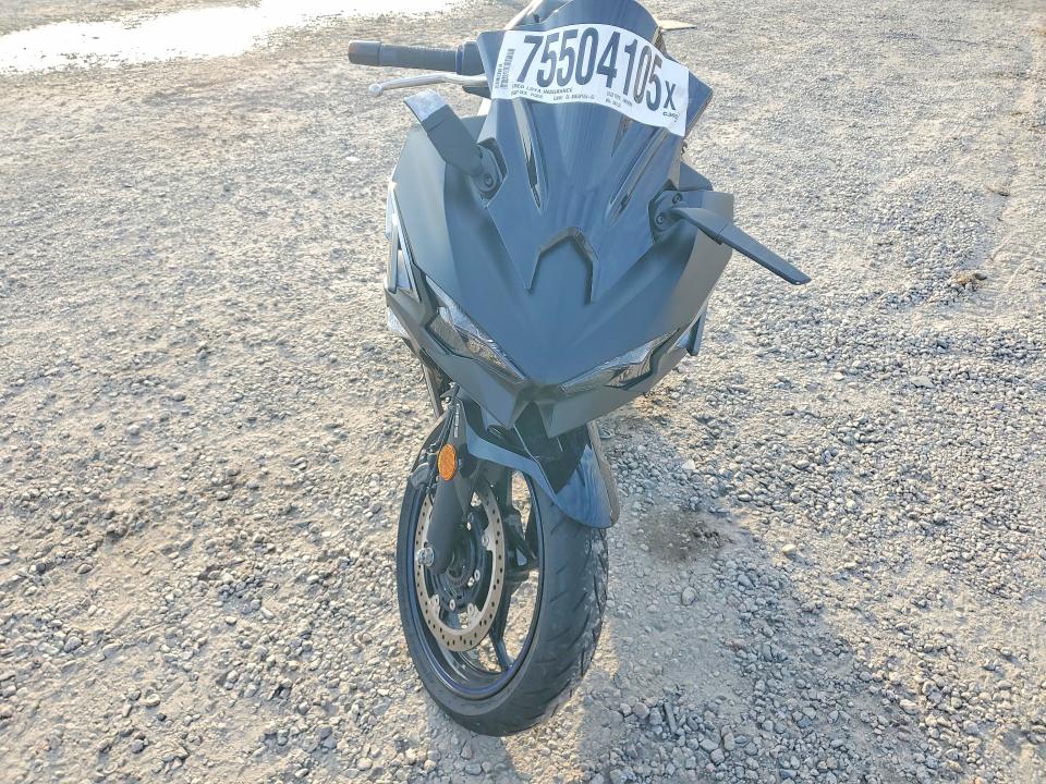 2025 Kawasaki Ex500 მანქანა იყიდება აუქციონზე, vin: ML5EXGG11SDA47748, აუქციონის ნომერი: 75504105