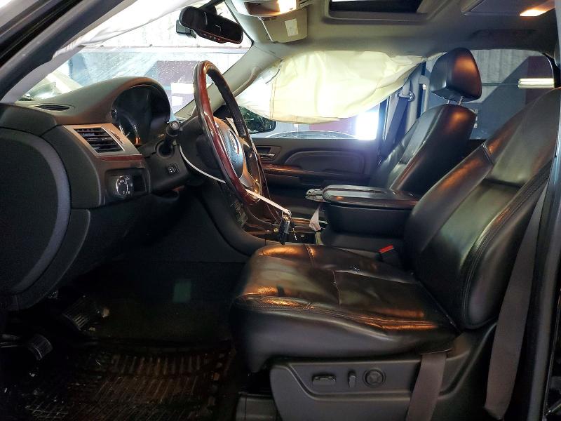 2009 Cadillac Escalade მანქანა იყიდება აუქციონზე, vin: 1GYFK23209R144180, აუქციონის ნომერი: 75019925