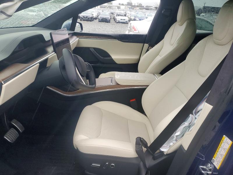 Auction sale of the 2022 Tesla Model X, vin: 7SAXCDE5XNF336736, lot number: 98214425