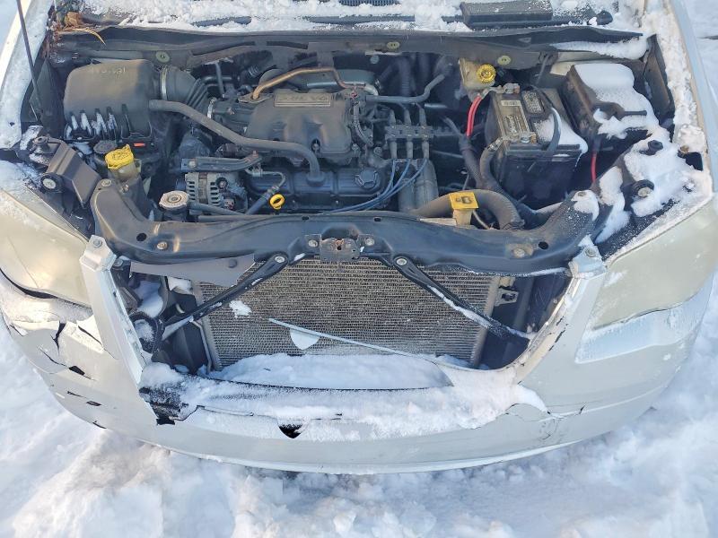 73582065 :رقم المزاد ، 2A4RR5D16AR337187 vin ، 2010 Chrysler Town & Country مزاد بيع