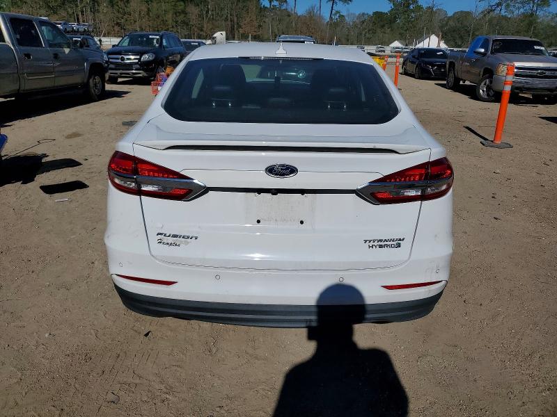 98154935 :رقم المزاد ، 3FA6P0RU5KR185747 vin ، 2019 Ford Fusion Tit مزاد بيع